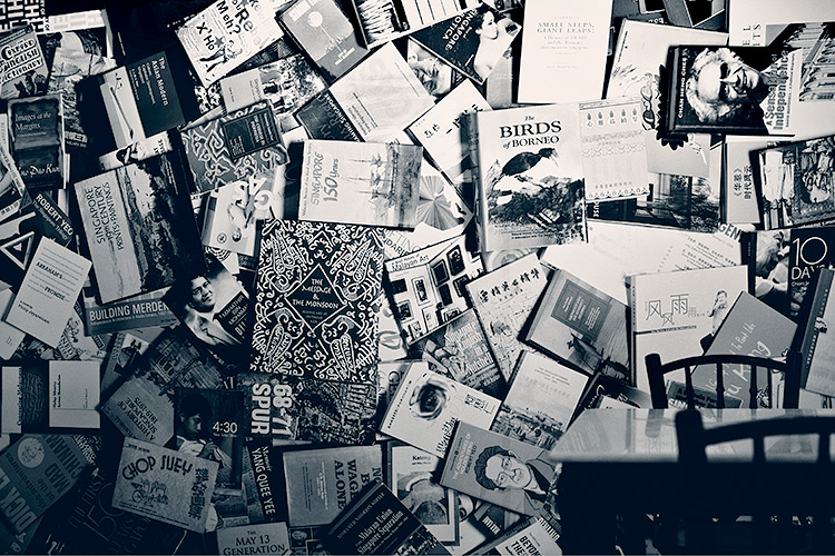 _Y110676_small2